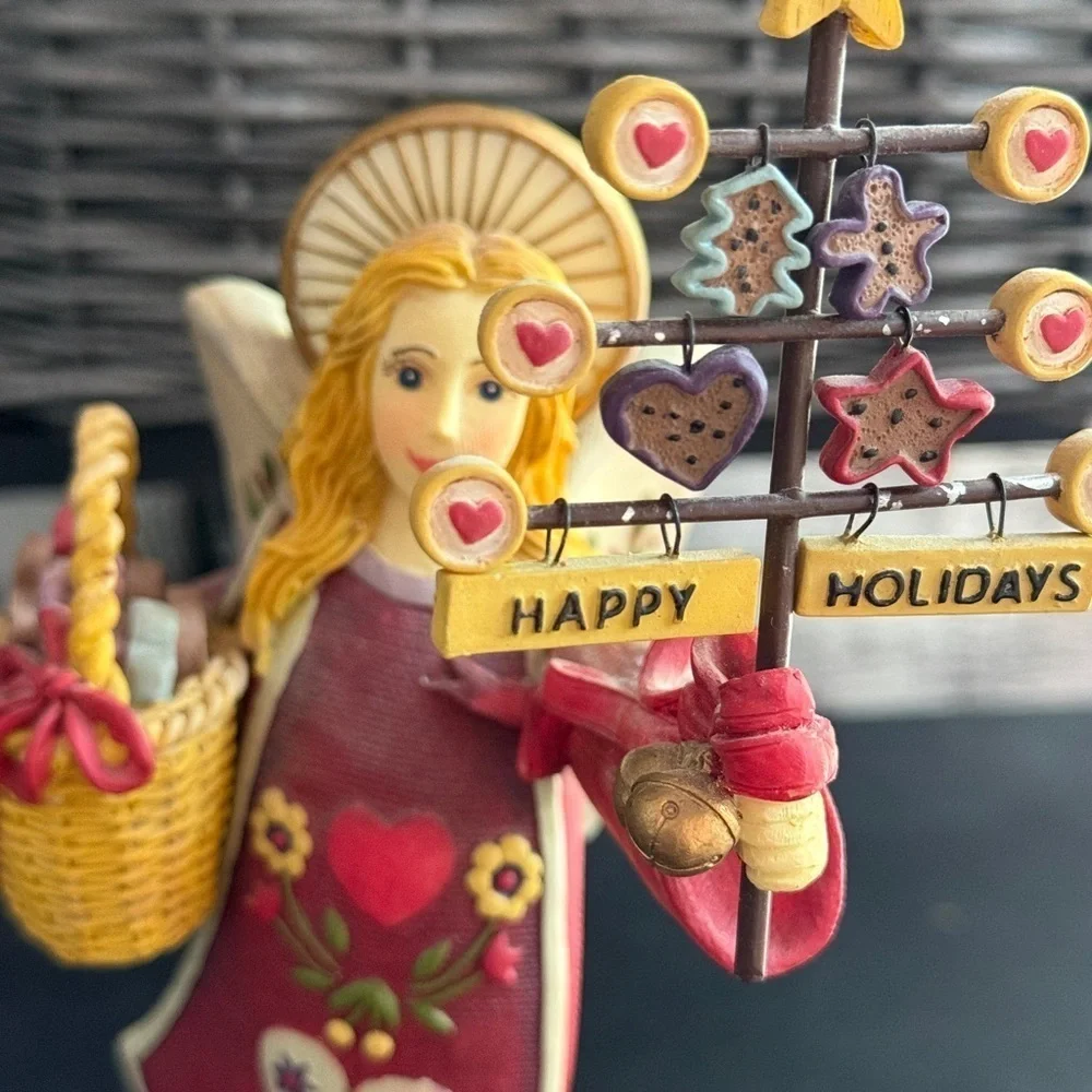 Americana Christmas Holiday Angel Figurine by Kathy Killip for DEMDACO, 2001
